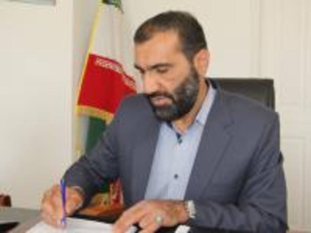 دهقان مدیرکل ورزش وجوانان استان هفته ازدواج راتبریک گفت