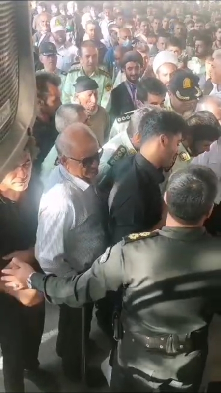 سنگ تمام دوفرماندهی انتظامی کهگلویه وبهمیی برای همکارشان