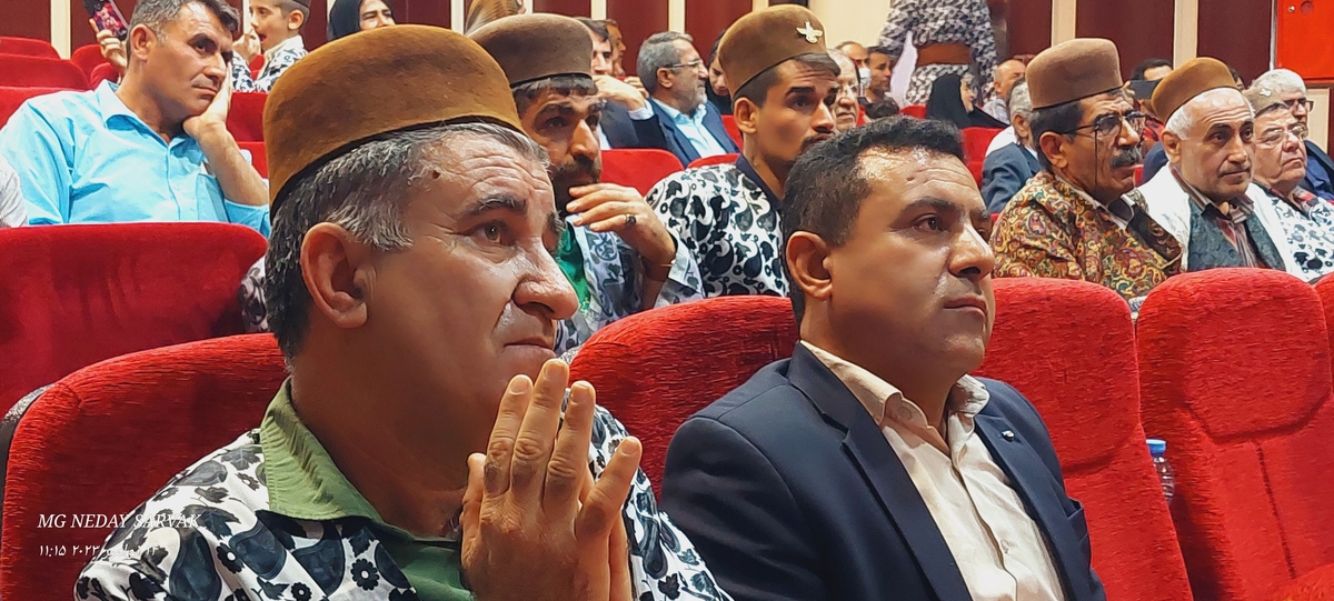 بمناسبت هفته کتاب وکتاب خوانی ازکتاب یاریاربهمئی رونمایی شد