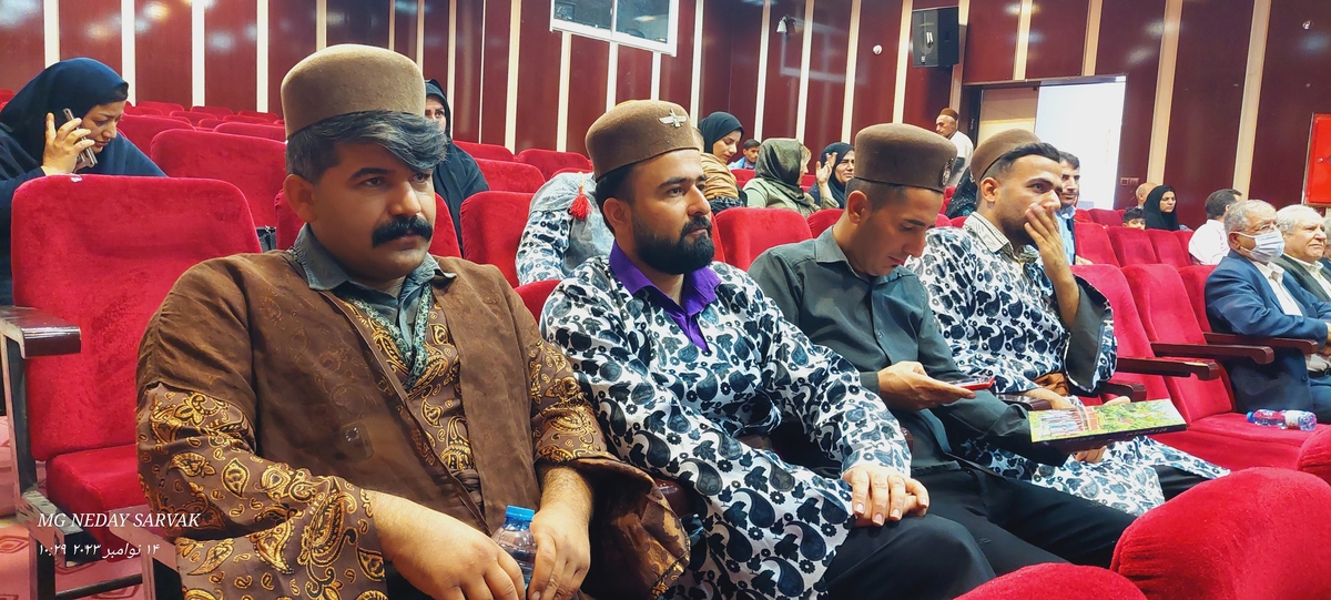 بمناسبت هفته کتاب وکتاب خوانی ازکتاب یاریاربهمئی رونمایی شد