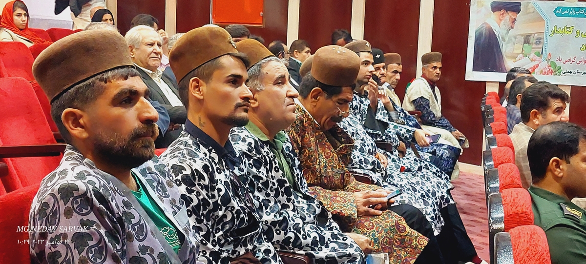 بمناسبت هفته کتاب وکتاب خوانی ازکتاب یاریاربهمئی رونمایی شد