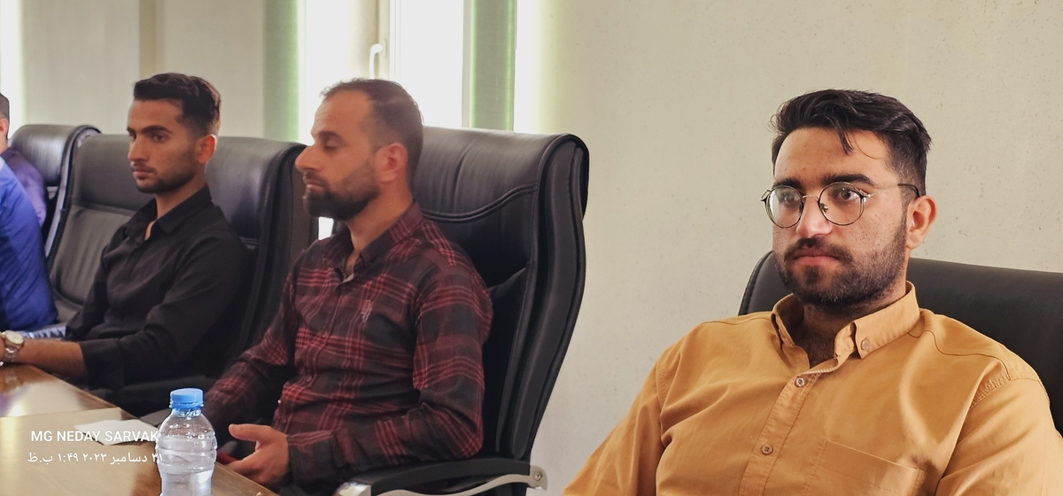 نشست هم اندیشی جوانان شهرستان بهمئی باحضورمعاونت فرهنگی وجوانان استان درقالب نماشو