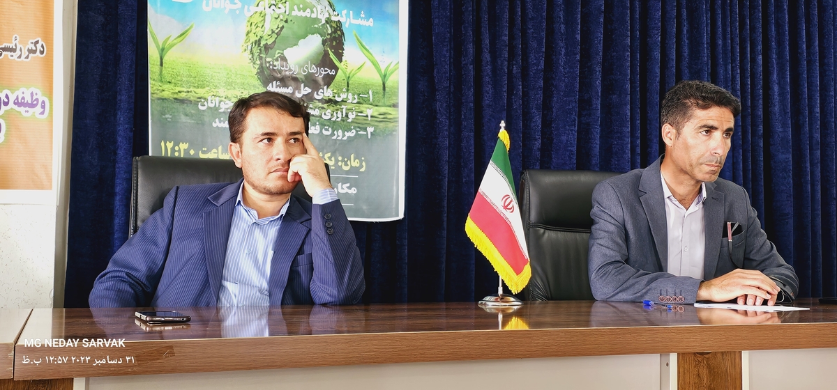 نشست هم اندیشی جوانان شهرستان بهمئی باحضورمعاونت فرهنگی وجوانان استان درقالب نماشو
