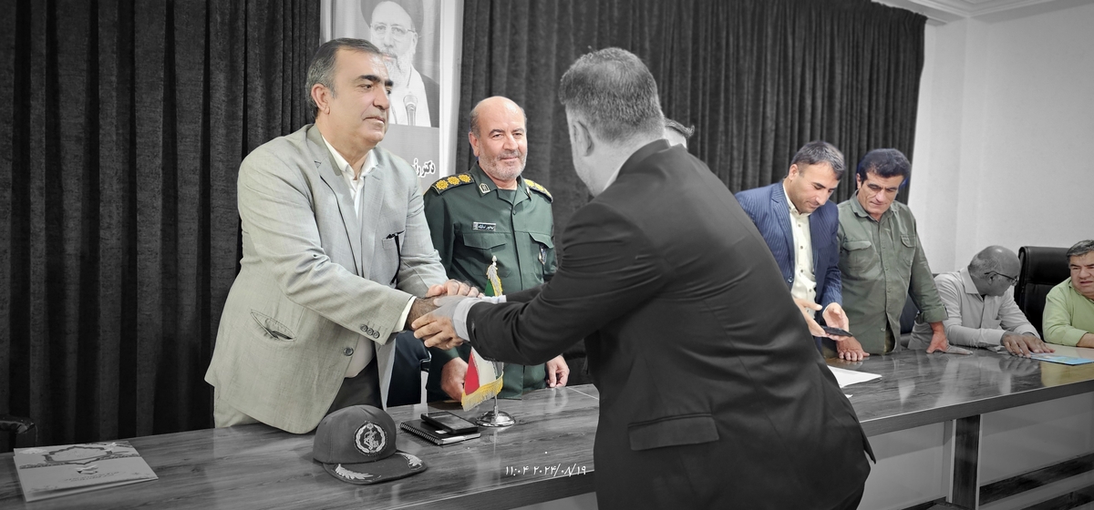 نگاهی به جلسه امروزشورای اداری شهرستان