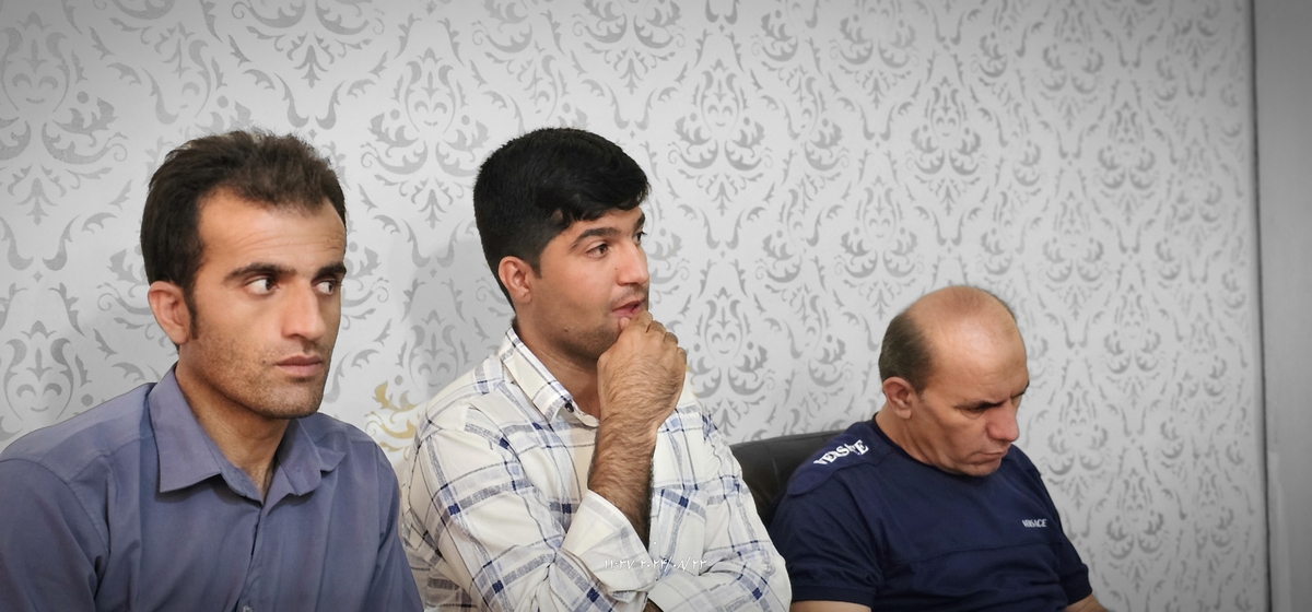 نشست رئیس جدیدهیئت فوتبال استان بارئیس هیئت فوتبال وریاست اداره ورزش وجوانان شهرستان وجمعی ازپیشکسوتان