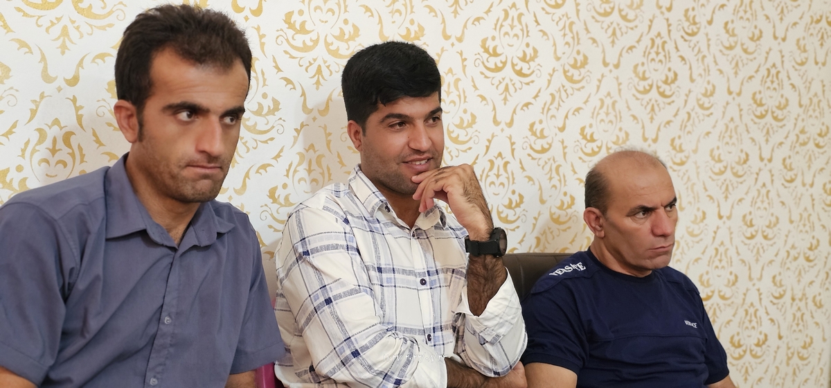 نشست رئیس جدیدهیئت فوتبال استان بارئیس هیئت فوتبال وریاست اداره ورزش وجوانان شهرستان وجمعی ازپیشکسوتان