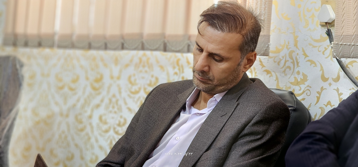 نشست رئیس جدیدهیئت فوتبال استان بارئیس هیئت فوتبال وریاست اداره ورزش وجوانان شهرستان وجمعی ازپیشکسوتان