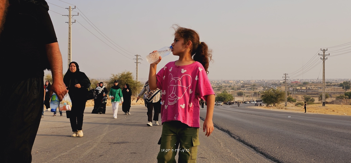 جاماندکان اربعین درشهرستان بهمئی شلمچه ای دیگردرمسیرشهدای گمنام تاشهیدان(خوب)ازخودبه یادگارگذاشتند