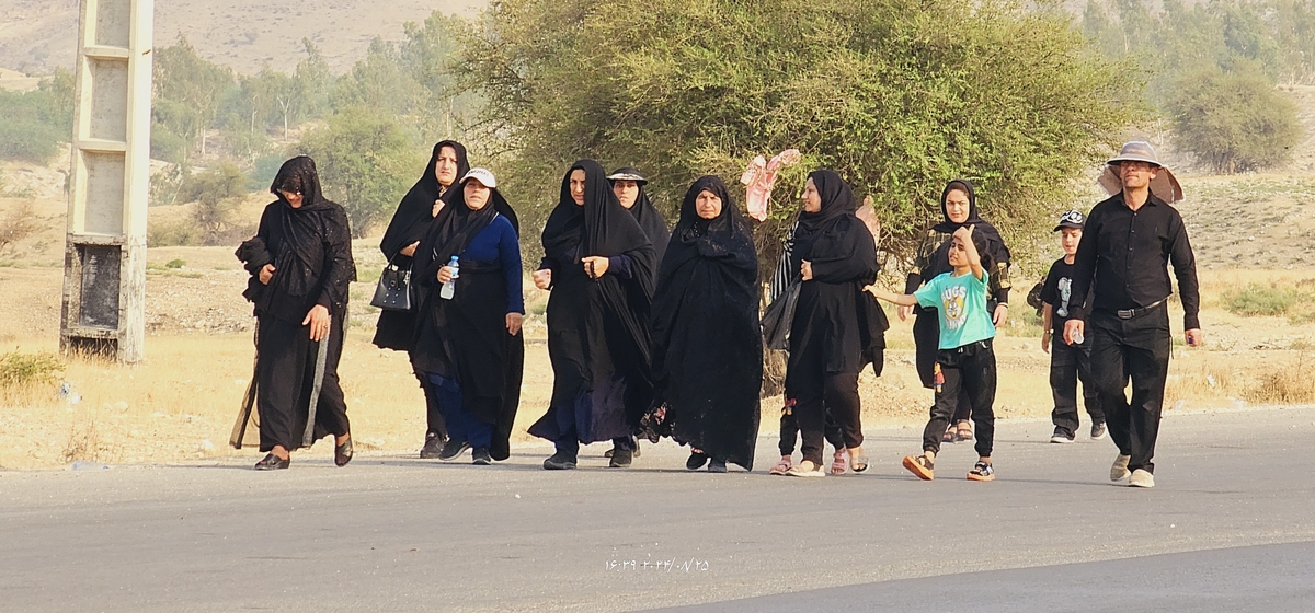 جاماندکان اربعین درشهرستان بهمئی شلمچه ای دیگردرمسیرشهدای گمنام تاشهیدان(خوب)ازخودبه یادگارگذاشتند