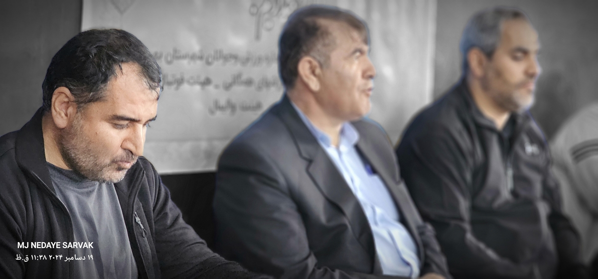 دهقان مدیرکل ورزش استان وخوبی مفاون توسعه وهیئت همراه امروزپنج شنیه ازپروژه های ورزشی شهرستان دیدن کردن
