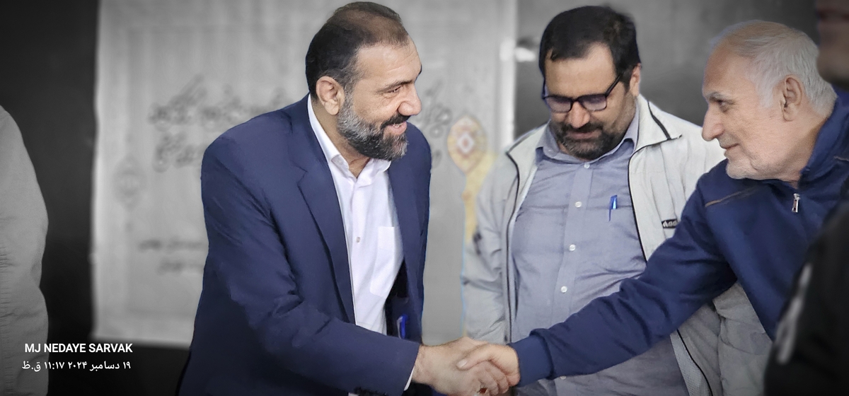 دهقان مدیرکل ورزش استان وخوبی مفاون توسعه وهیئت همراه امروزپنج شنیه ازپروژه های ورزشی شهرستان دیدن کردن