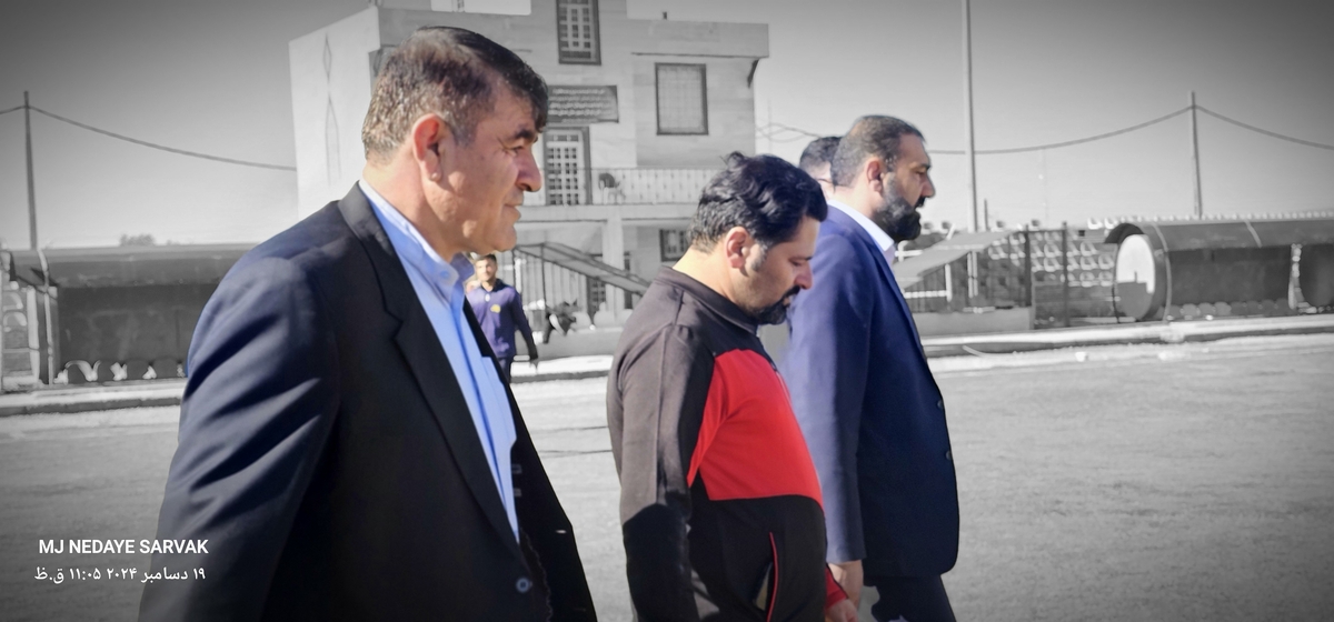 دهقان مدیرکل ورزش استان وخوبی مفاون توسعه وهیئت همراه امروزپنج شنیه ازپروژه های ورزشی شهرستان دیدن کردن