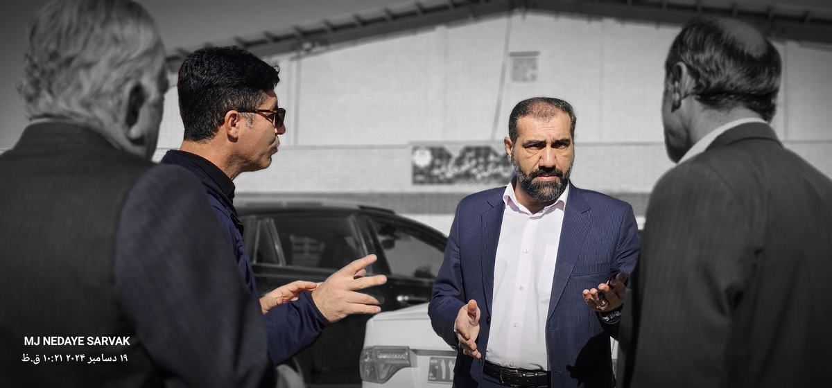 دهقان مدیرکل ورزش استان وخوبی مفاون توسعه وهیئت همراه امروزپنج شنیه ازپروژه های ورزشی شهرستان دیدن کردن