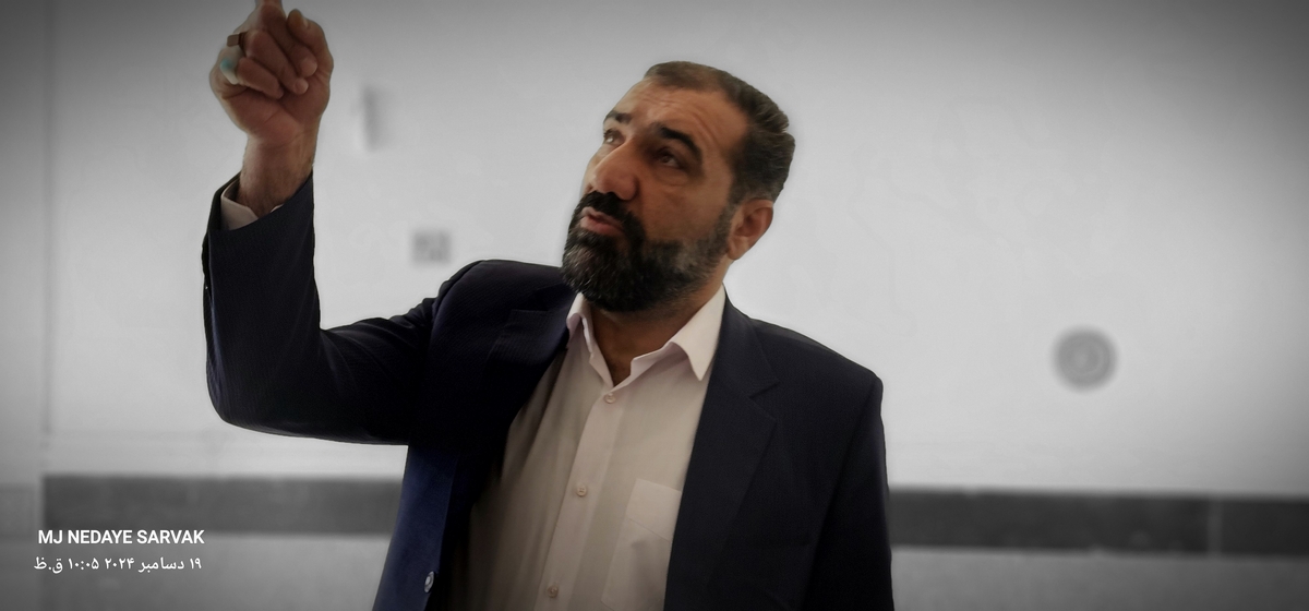 دهقان مدیرکل ورزش استان وخوبی مفاون توسعه وهیئت همراه امروزپنج شنیه ازپروژه های ورزشی شهرستان دیدن کردن