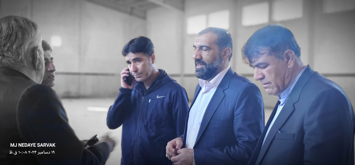 دهقان مدیرکل ورزش استان وخوبی مفاون توسعه وهیئت همراه امروزپنج شنیه ازپروژه های ورزشی شهرستان دیدن کردن