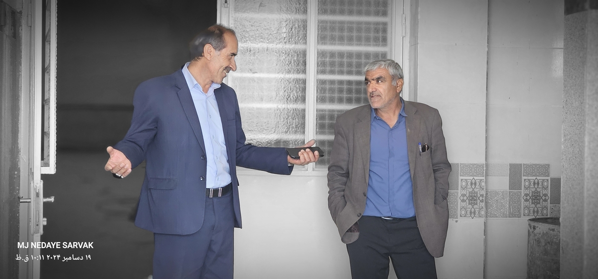 دهقان مدیرکل ورزش استان وخوبی مفاون توسعه وهیئت همراه امروزپنج شنیه ازپروژه های ورزشی شهرستان دیدن کردن