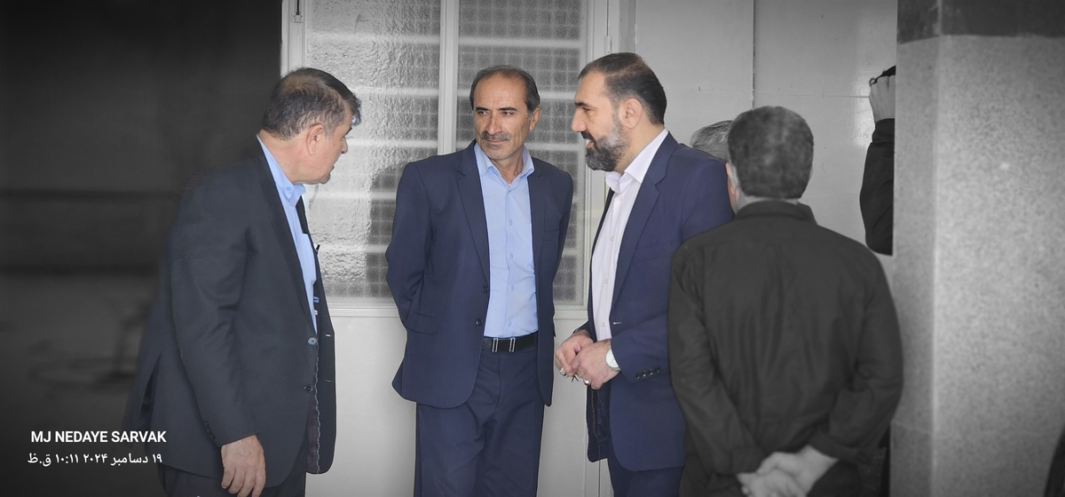 دهقان مدیرکل ورزش استان وخوبی مفاون توسعه وهیئت همراه امروزپنج شنیه ازپروژه های ورزشی شهرستان دیدن کردن