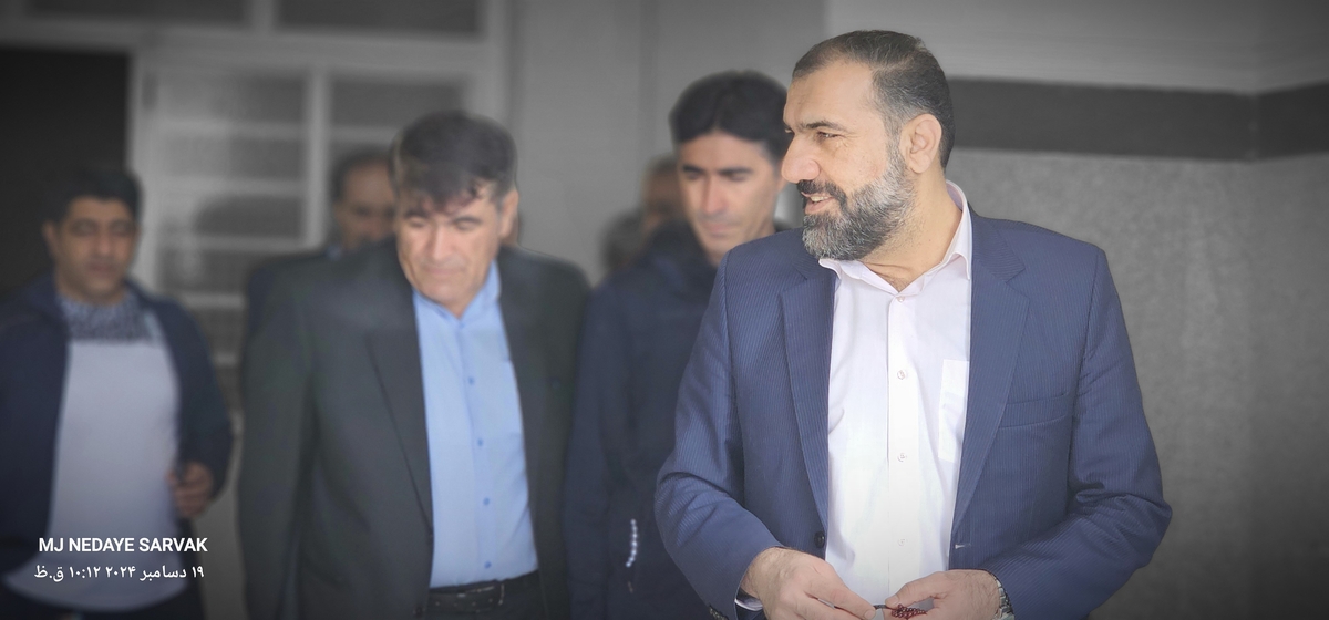 دهقان مدیرکل ورزش استان وخوبی مفاون توسعه وهیئت همراه امروزپنج شنیه ازپروژه های ورزشی شهرستان دیدن کردن