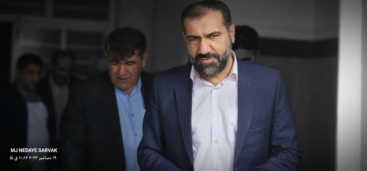 دهقان مدیرکل ورزش استان وخوبی مفاون توسعه وهیئت همراه امروزپنج شنیه ازپروژه های ورزشی شهرستان دیدن کردن