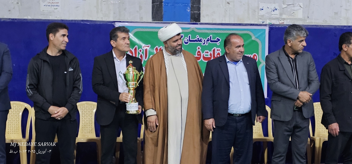 شوروشوق درسالن 1200نفری مجموعه اداره ورزش وجوانان شهرستان بهمئی