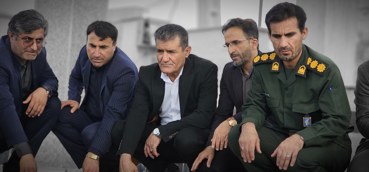 خبرنگاران شهرستان بهمئی درروزخبرنگاربرمزارشهیدان تجدیدمیثاق کردند