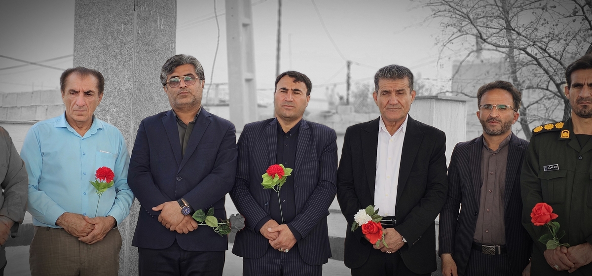 خبرنگاران شهرستان بهمئی درروزخبرنگاربرمزارشهیدان تجدیدمیثاق کردند