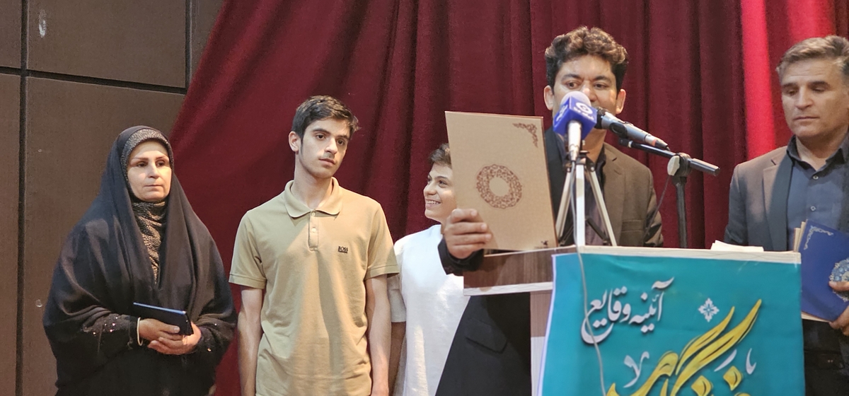 نشست خبرنگاران و فعالان رسانه ای بهمئی با حضور حجت الاسلام موحد 