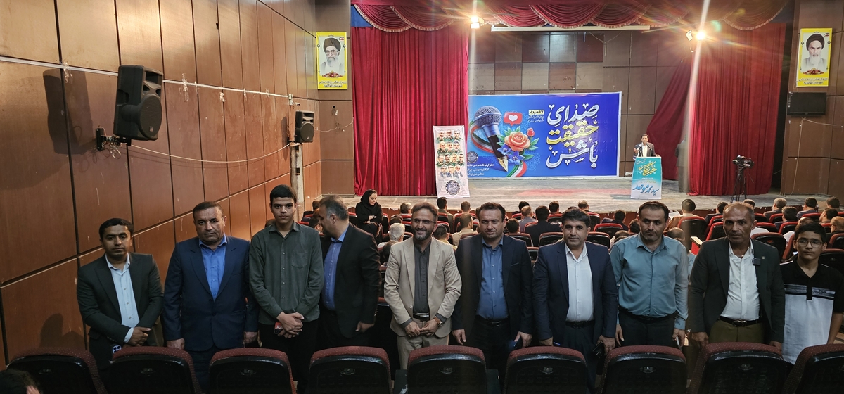 نشست خبرنگاران و فعالان رسانه ای بهمئی با حضور حجت الاسلام موحد 
