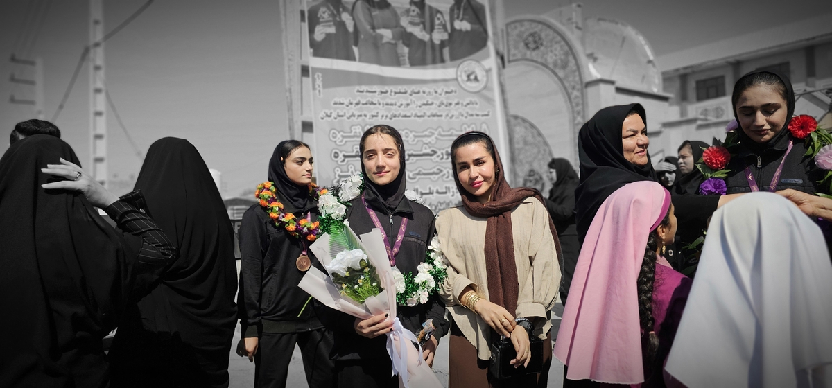 اسقبال بینظرازبانوان مدال اورشهرستان