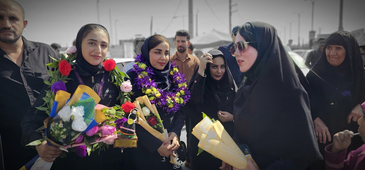 اسقبال بینظرازبانوان مدال اورشهرستان