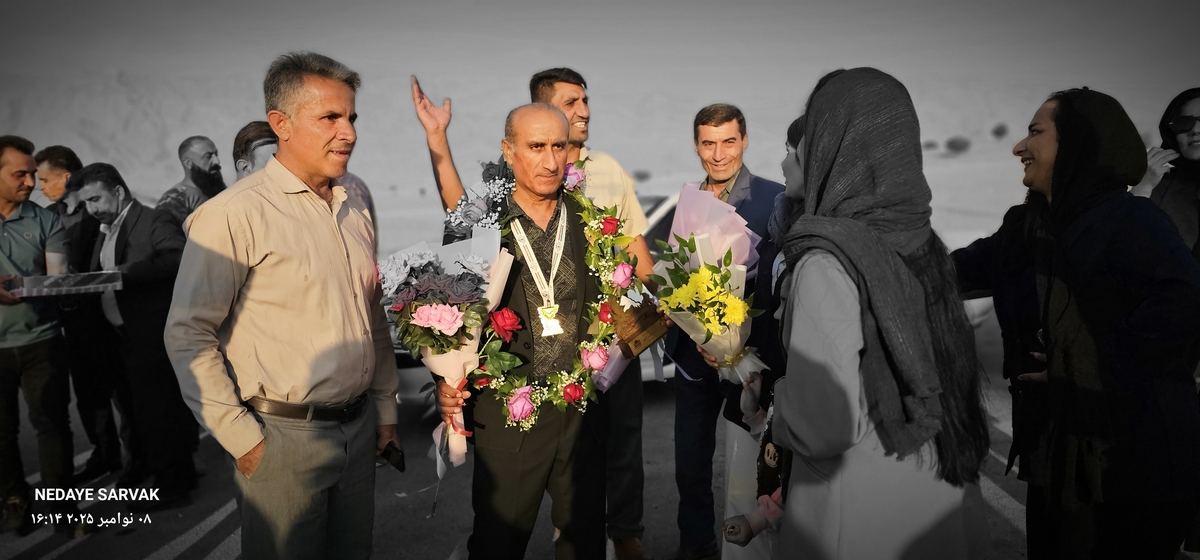 مدال طرح سیمرغ برگردن مصطفایی ازشهرستان بهمئی