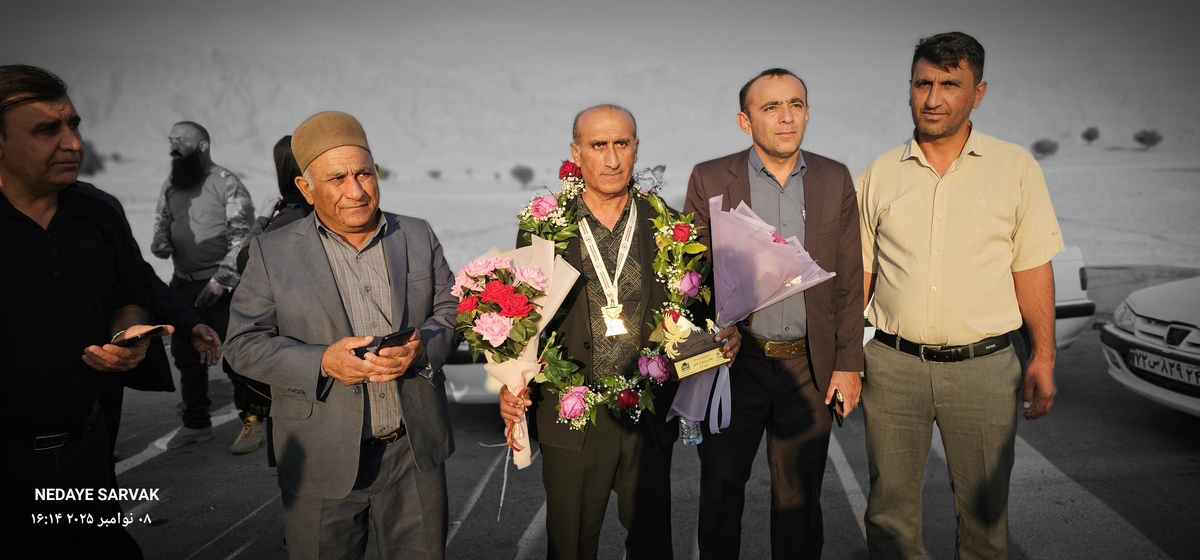 مدال طرح سیمرغ برگردن مصطفایی ازشهرستان بهمئی