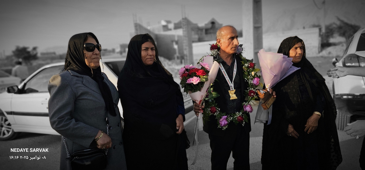 مدال طرح سیمرغ برگردن مصطفایی ازشهرستان بهمئی