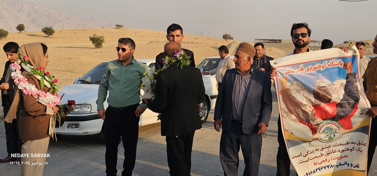 مدال طرح سیمرغ برگردن مصطفایی ازشهرستان بهمئی