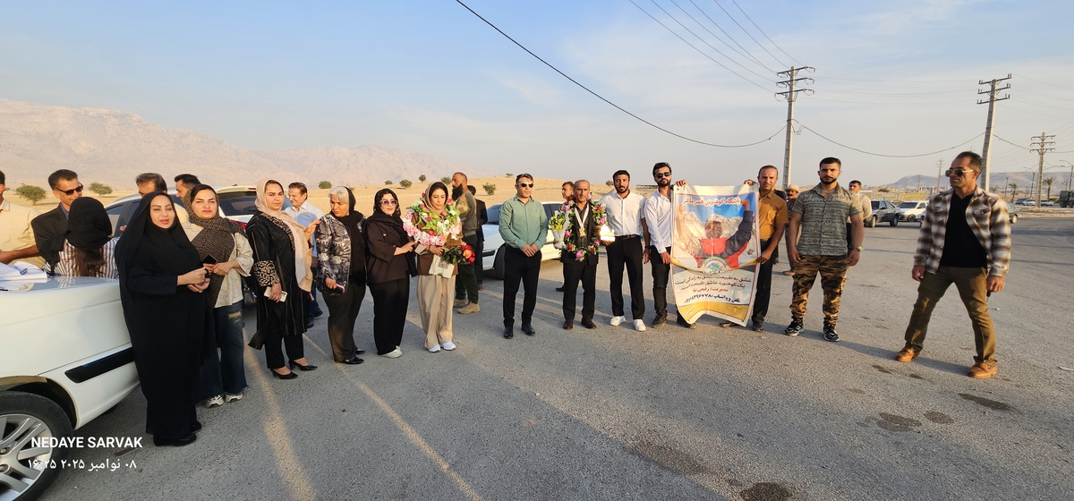 مدال طرح سیمرغ برگردن مصطفایی ازشهرستان بهمئی