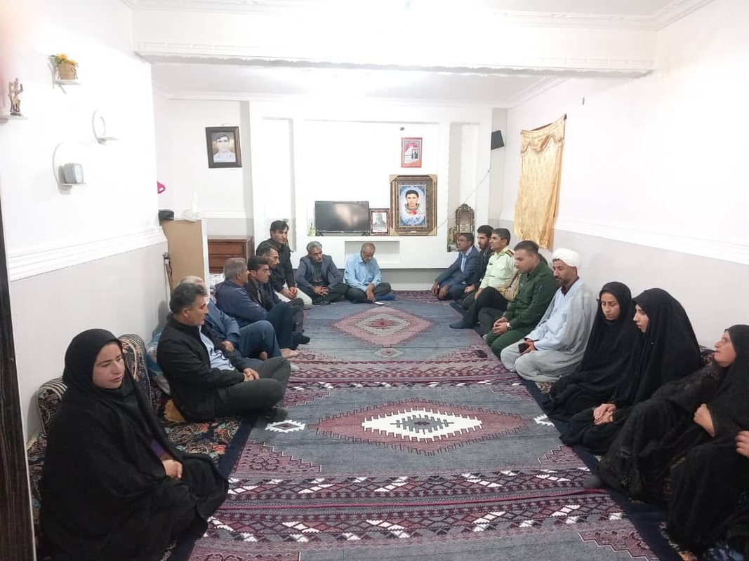 دیدارباخانواده های شهدابمناسبت هفته بسیج