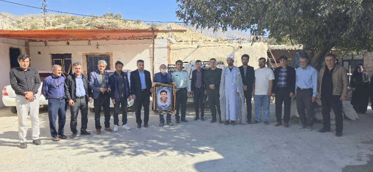 دیدارباخانواده های شهدابمناسبت هفته بسیج