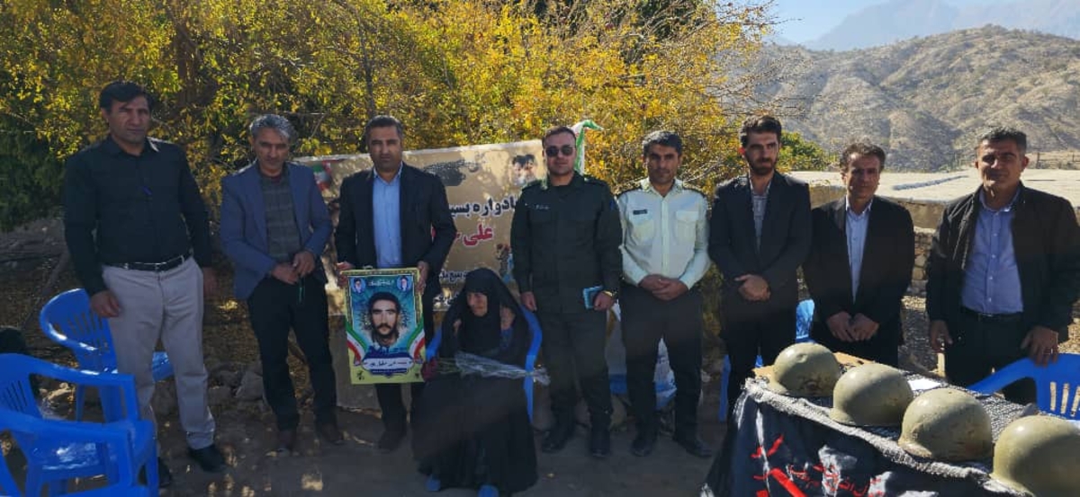 دیدارباخانواده های شهدابمناسبت هفته بسیج